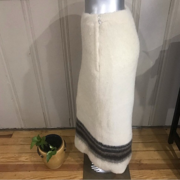 ALIS Vintage Iceland 100% Wool Maxi Skirt Cream Black Women's Size Medium - Picture 4 of 13